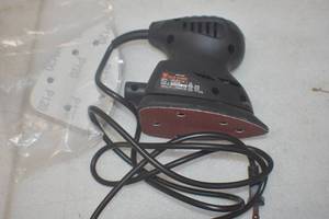 lot 17 image: WEN 6301 Electric Detailing Palm Sander