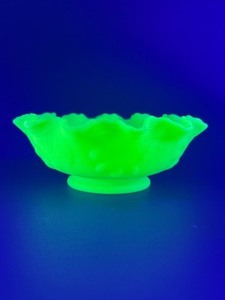 lot 106 image: Vintage Fenton Persian Medallion Lime Sherbet Satin Bowl (Uranium Glass)