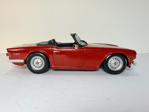 lot 166 image: Rare Ertl  Britains Collectibles 118 Scale Diecast Model Red Triumph TR6 Roadster