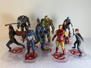 lot 181 image: Disney Marvel Avengers Endgame Exclusive 9-Piece PVC Deluxe Figure Play Set Hulk Ant-Man Thanos