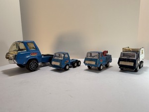 lot 186 image: VINTAGE LOT of 4  1960s-1970s Blue Pressed Steel Tonka Toy Trucks - Mini &amp Full Size