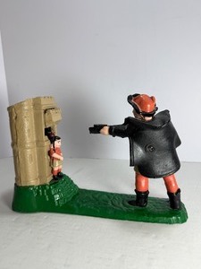 lot 22 image: Vintage William Tell Cast Iron Mechanical Coin Bank - Works (Read Description)