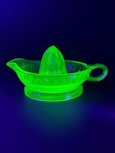 lot 138 image: Vintage Vaseline Uranium Glass Citrus Reamer  GLOWS Bright Green Under UV Light  Depression Era 1930s-40s
