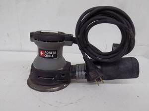 lot 7 image: 5 Porter cable - Randon Orbit Palm Sander. Works