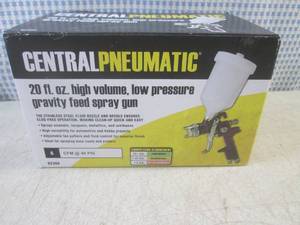 lot 12 image: (EC1) New Central Pneumatic 20oz Hi...