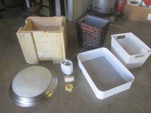 lot 22 image: (EW4) Lot of Misc - Ceiling Light F...