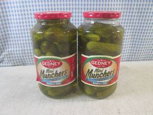 lot 27 image: (B-1) 2 Jars of Gedney Mini Muncher...
