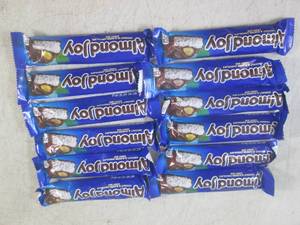 lot 33 image: (B-1) 12 Almond Joy Candy Bars Past...