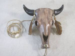 lot 79 image: (CSB) Vintage BuffaloSteer Skull N...
