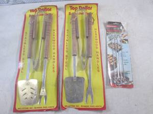 lot 84 image: (EW3) 2 Barbeque Tool Sets and Set ...