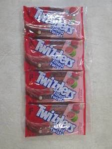 lot 231 image: (B-3) 4 Packs of Tropical Blast Twi...