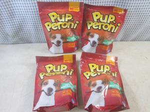 lot 232 image: (BSB) 4 Bags of Pup-Peroni Lean Bee...