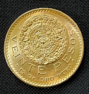1959 Mexico Viente Peso 15 Gr. Oro Puro Gold Coin (.535 Troy Oz) Featuring Aztec Calendar