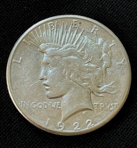 lot 20 image: 1922-S Peace Silver Dollar