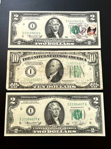 lot 32 image: 1934-D $10 Federal Reserve Note (Minneapolis) & Two 1976 $2 Federal Reserve Notes (Minneapolis)