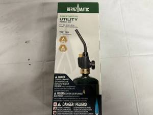lot 15 image: Bernzomatic Utility Torch Kit
