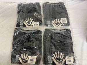 lot 56 image: 4 Black Mens Hydroflask T-Shirts - Large