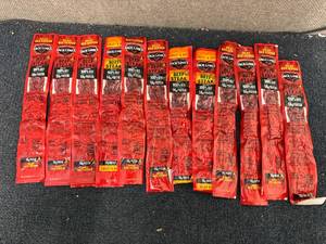 lot 211 image: 12 Jack Links Beef Steaks