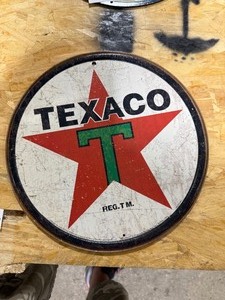 lot 20 image: 12 TEXACO SIGN
