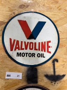 lot 21 image: 12 VALVOLINE MOTOR OIL SIGN