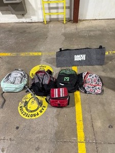 lot 36 image: QTY 4 BACKPACKS,SOFT COOLER, & COLLAPSIBLE STORAGE BAG