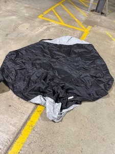 lot 40 image: HARLEY DAVIDSON MOTORCYCLE COVER