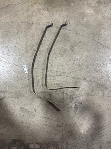 lot 168 image: FUEL TANK STRAPS