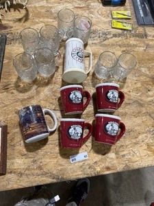 lot 65 image: QTY 14 - COFFEE MUGS ETC