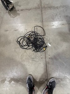 lot 80 image: 25FT HDMI CABLE