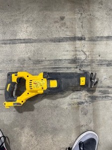lot 118 image: DEWALT FLEXVOLT SAWZALL