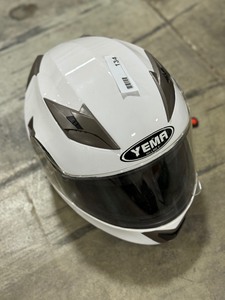lot 134 image: YEMA HELMET (MEDIUM)
