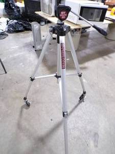 lot 216 image: SV KENLOCK 85 HEAVY DUTY ROLLING TRI POD