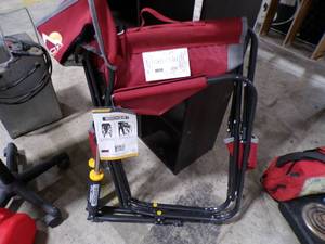 lot 232 image: NEW FREESTYLE ROCKER FOLDING CHAIR VERY COMFORTABLE GREAT BY THE FIRE