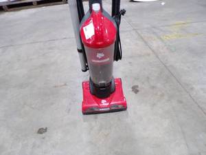 lot 242 image: DIRT DEVIL VAC FOR CARPET AND HARD FLOORSRINSABLE FILTER