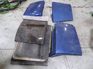 lot 260 image: 3 SEMI FENDERS AND 7 MUD FLAPS