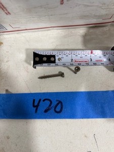 lot 420 image: 20LBS #7 X 1-12 SQUARE DRIVE TYPE 17 POCKET SCREWS