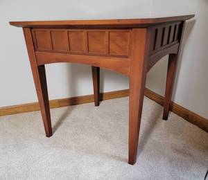 lot 10 image: Cherry Prairie Inspired Side Table