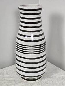 lot 128 image: Modern Striped Art Vase