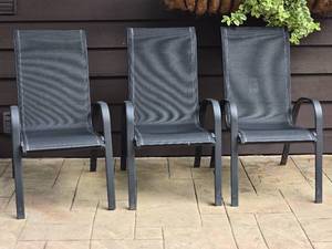lot 5 image: Noir Sling Patio Chair Set - (3)