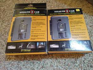 lot 15 image: (2) Stealth Cam 35mm Motion Detector Cameras