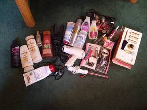 lot 69 image: Beauty Care Lot