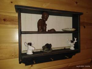 lot 91 image: Dark Green Wall Shelf With Decor