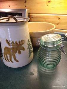 lot 103 image: Large Stoneware Bread Bowl, Cookie Jar & Hive Jar