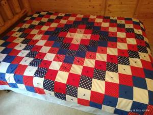 lot 153 image: Vintage Queen Homemade & Hand-Tied RedWhiteBlue Quilt