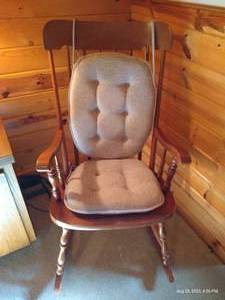 lot 170 image: Vintage Rocking Chair With Cushion