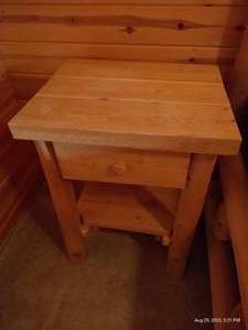 lot 190 image: Rustic Log End Table