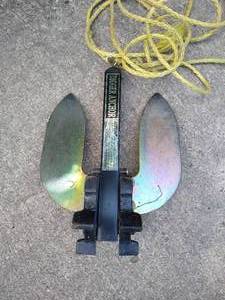 lot 224 image: Digger Anchor