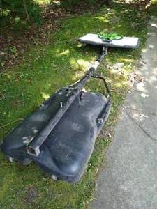 lot 230 image: Huffy Sports Portable Basketball Hoop