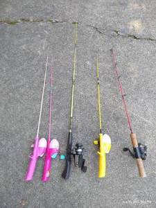 lot 267 image: (5) Kids Fishing Rods