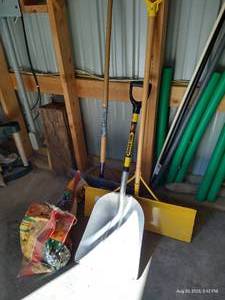 lot 298 image: (2) Snow Shovels, Scoop Shovel & Ice Melt